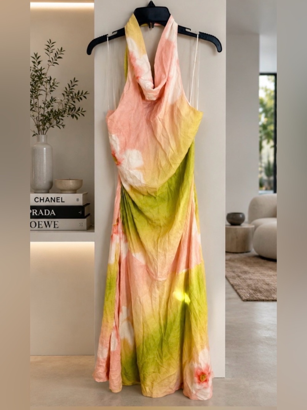 VIRAL ZARA VACATION NEW FLORAL MAXI DRESS SIZE XS
🚨NO DISCOUNT - Picture 2 of 13